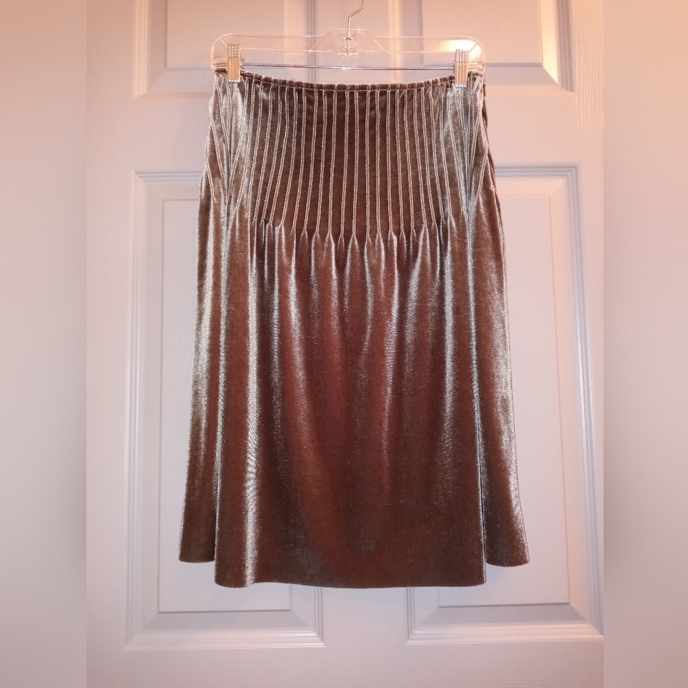 Sage Green Velvet Skirt. Sz 6